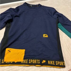 Nike long sleeve crew neck